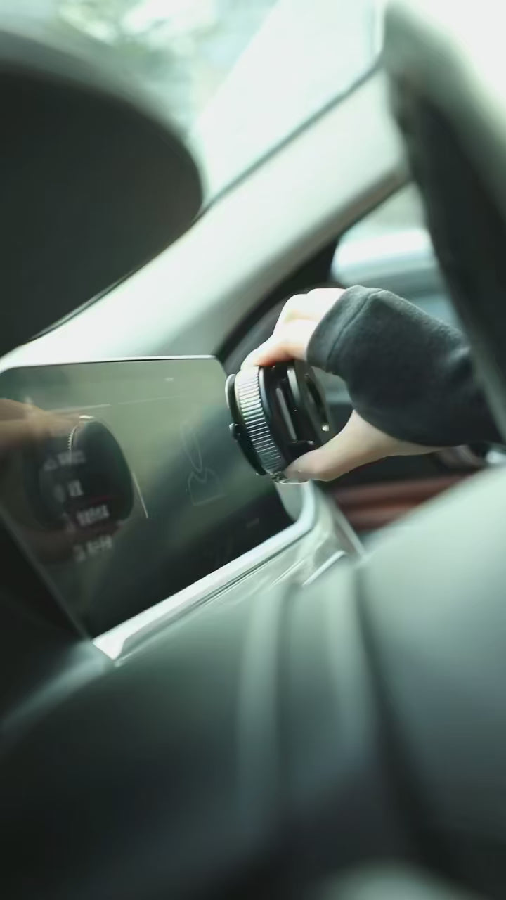 Universal Magnetic Car Phone Holder – 360° Rotation & Strong Suction